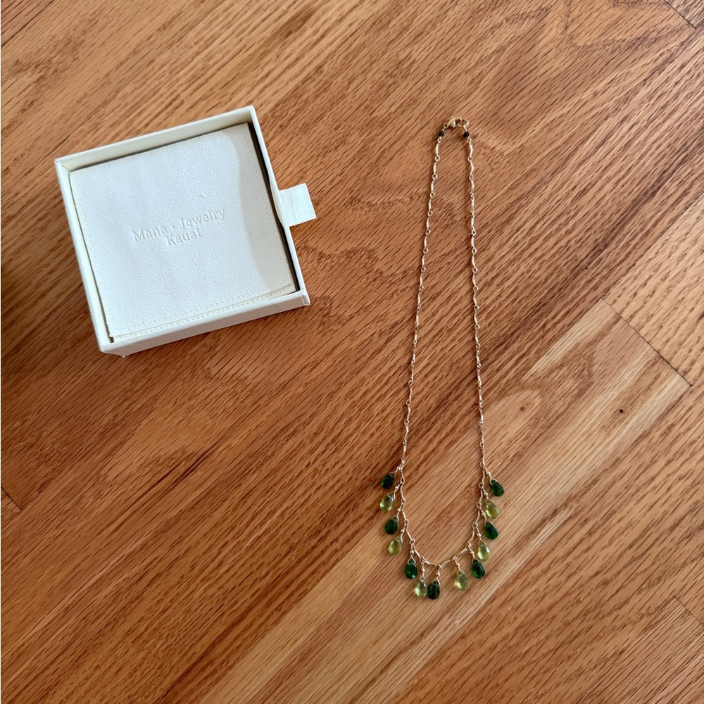 14k gold necklace peridot